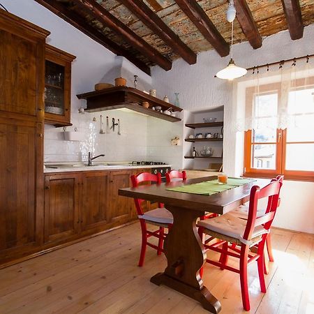 Apartment Vintage By Locap Group Πιράν Εξωτερικό φωτογραφία