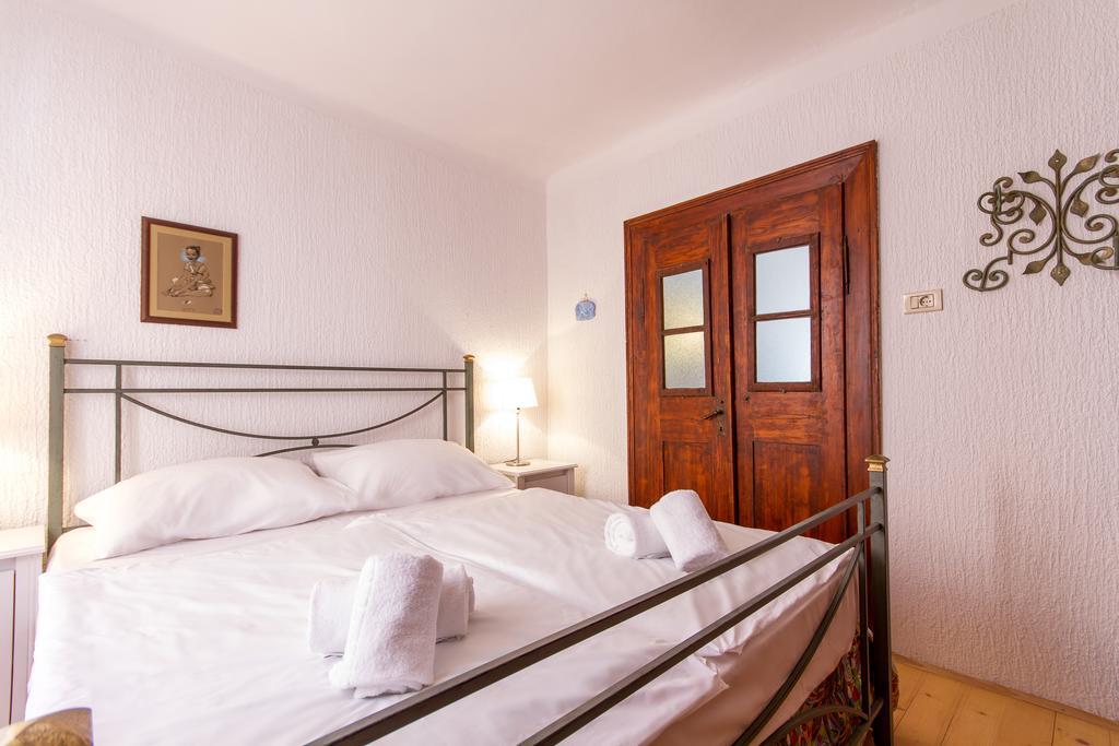 Apartment Vintage By Locap Group Πιράν Εξωτερικό φωτογραφία